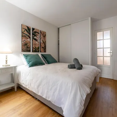 Le Celestin - 2 Avec Jardin En Centre Apartmán