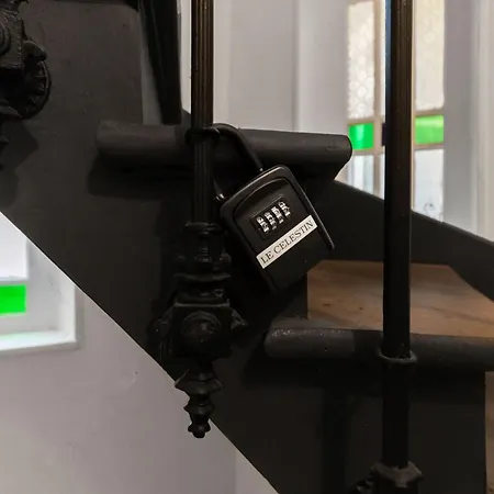 Lejlighed Le Celestin - 2 Avec Jardin En Centre *