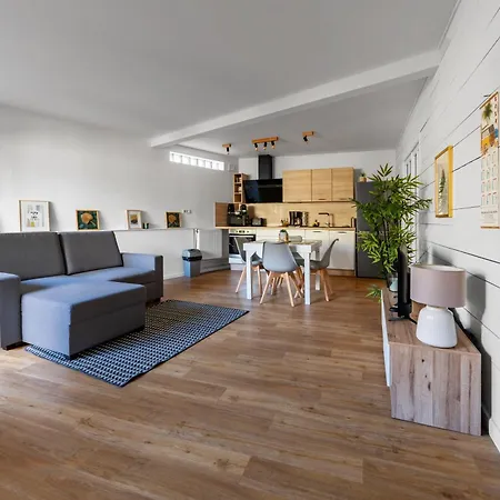 Apartmán Le Celestin - 2 Avec Jardin En Centre