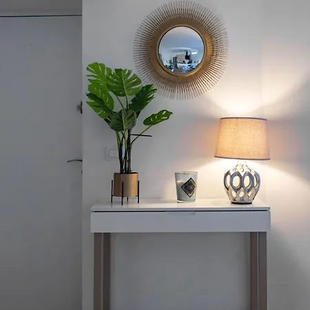 Le Celestin - 2 Avec Jardin En Centre