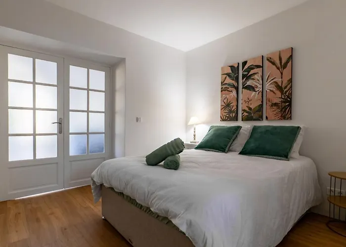 Le Celestin - 2 Avec Jardin En Centre *