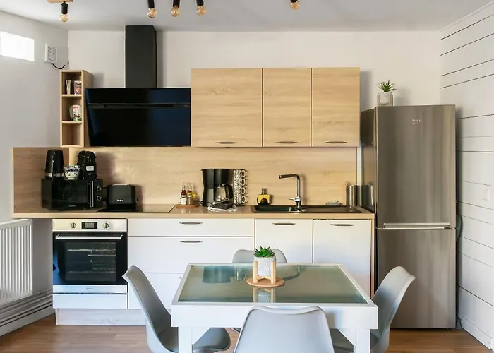 Apartamento Le Celestin - 2 Avec Jardin En Centre