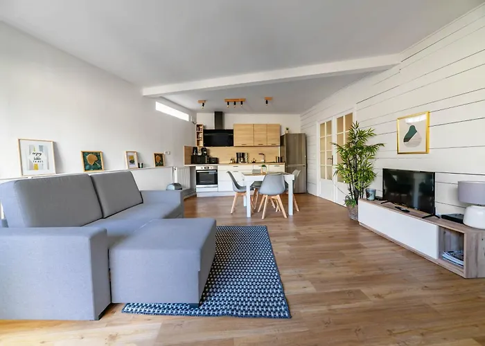 Le Celestin - 2 Avec Jardin En Centre