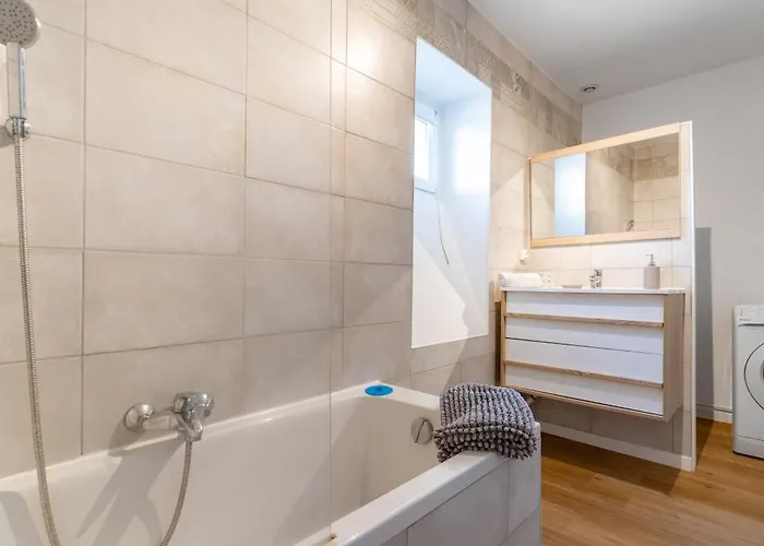 Le Celestin - 2 Avec Jardin En Centre