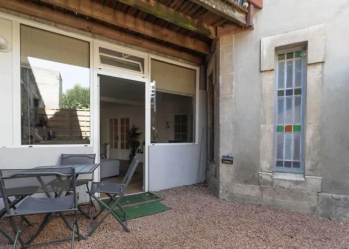 Le Celestin - 2 Avec Jardin En Centre Apartamento