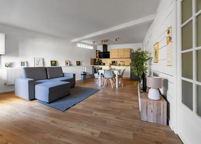 Apartamento Le Celestin - 2 Avec Jardin En Centre